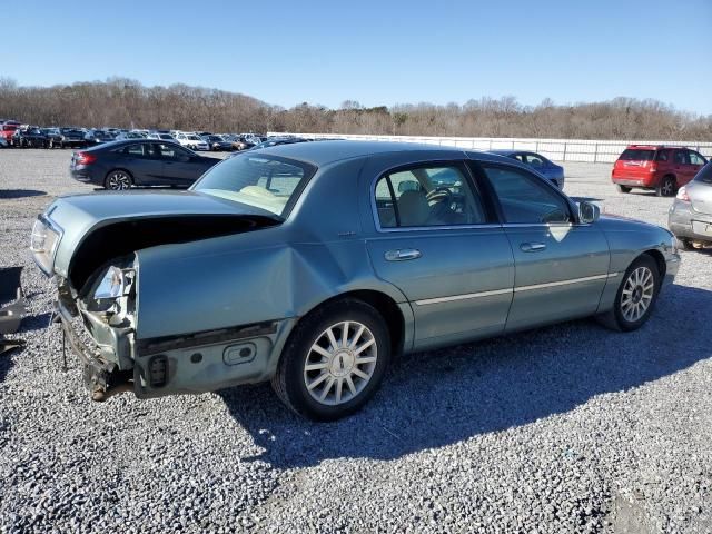 2006 Lincoln Town Car Signature