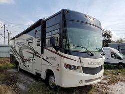 Camiones dañados por inundaciones a la venta en subasta: 2015 Ford F53