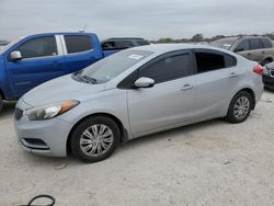 KIA Vehiculos salvage en venta: 2014 KIA Forte LX