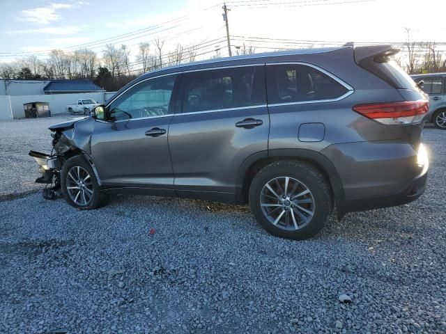 2018 Toyota Highlander SE