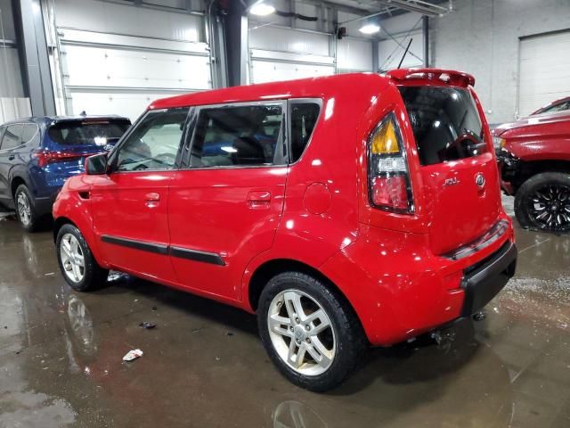 2010 KIA Soul +