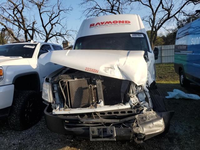 2016 Nissan NV 2500 S