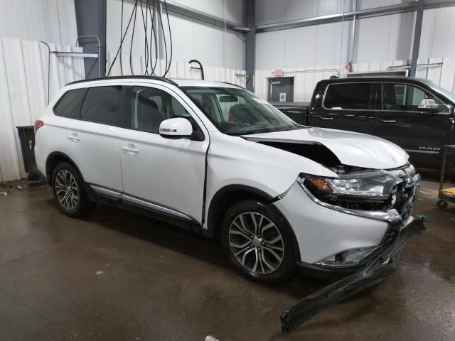 2016 Mitsubishi Outlander SE