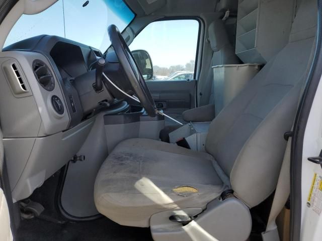 2010 Ford Econoline E350 Super Duty Van