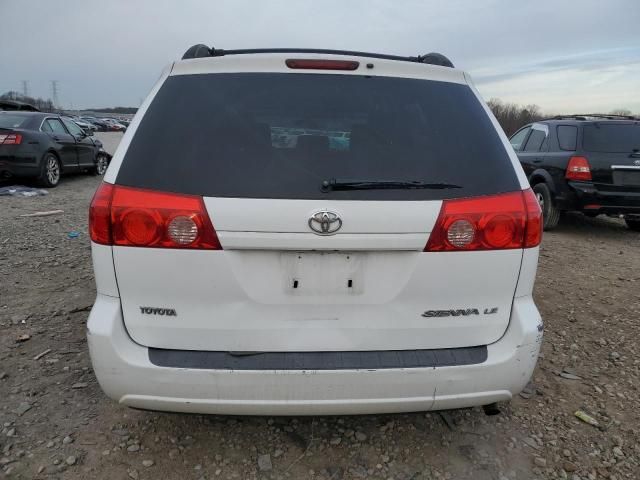 2010 Toyota Sienna CE