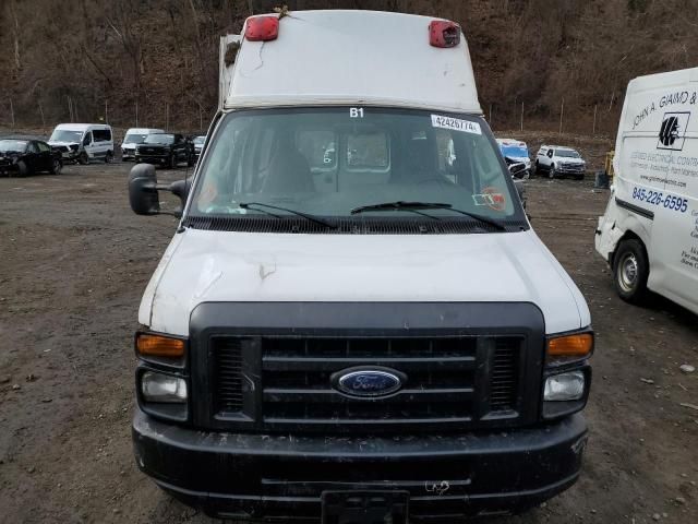 2009 Ford Econoline E350 Super Duty Van