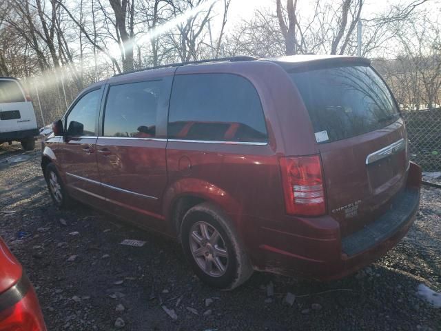 2010 Chrysler Town & Country Touring