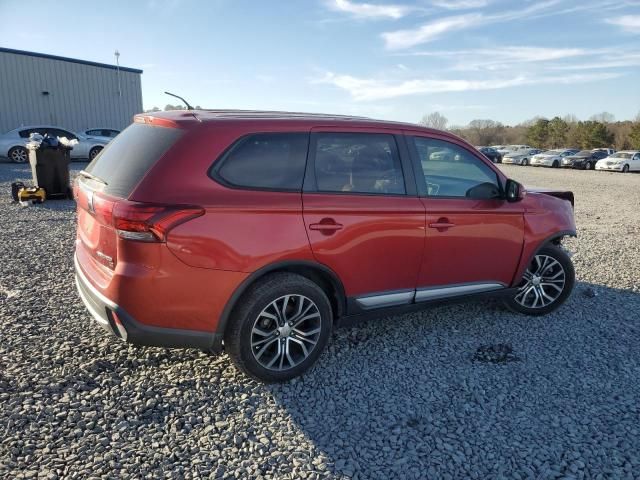 2016 Mitsubishi Outlander SE