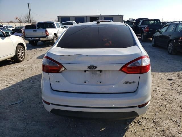 2014 Ford Fiesta SE