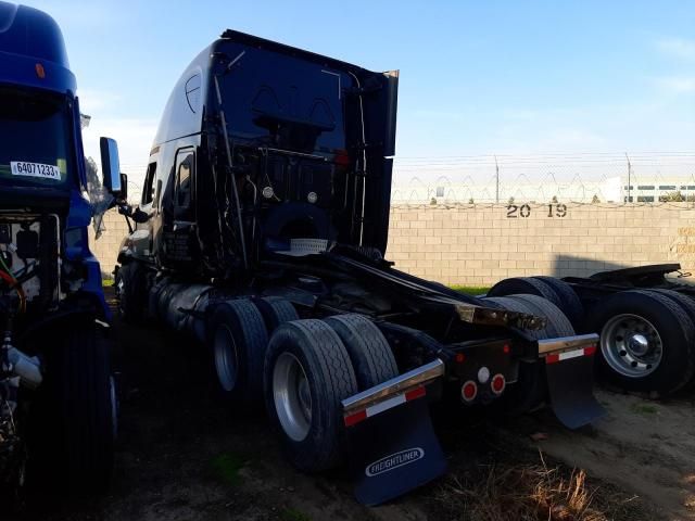 2017 Freightliner Cascadia 125