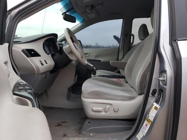 2011 Toyota Sienna LE