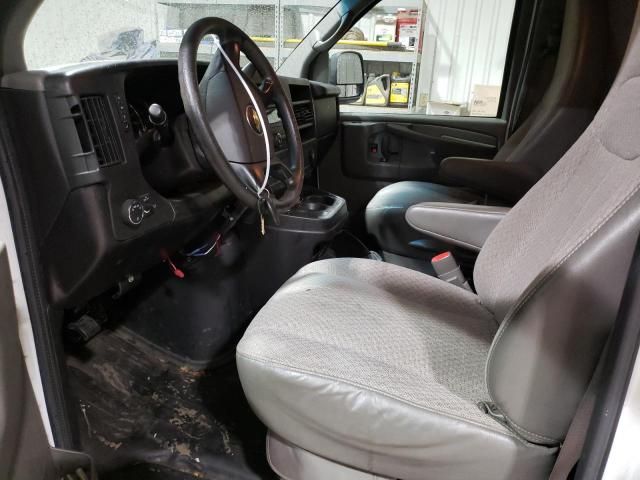 2013 Chevrolet Express G2500