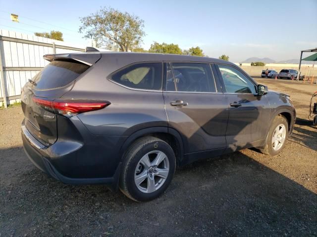 2022 Toyota Highlander Hybrid LE