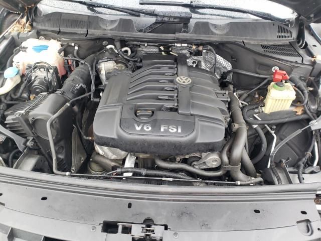2014 Volkswagen Touareg V6