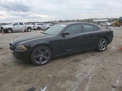 Carros salvage sin ofertas aún a la venta en subasta: 2014 Dodge Charger SXT