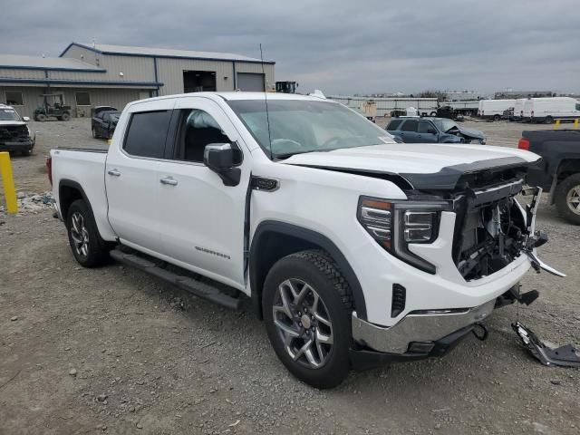 2022 GMC Sierra K1500 SLT