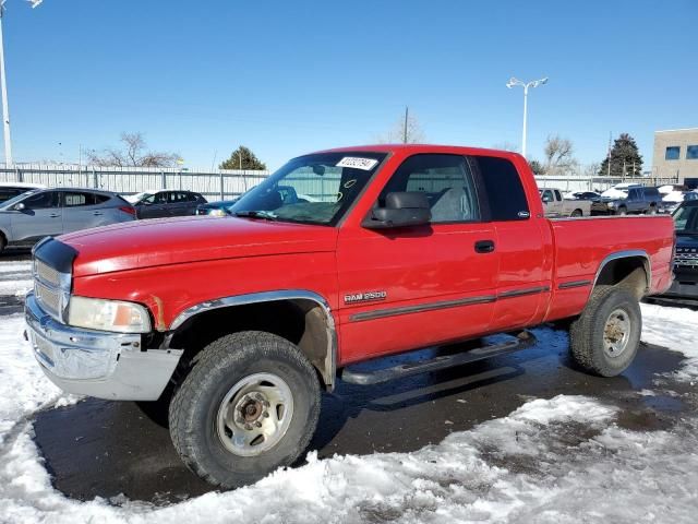 1999 Dodge RAM 2500