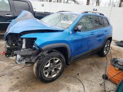 Salvage cars for sale from Copart Bridgeton, MO: 2019 Jeep Cherokee Trailhawk