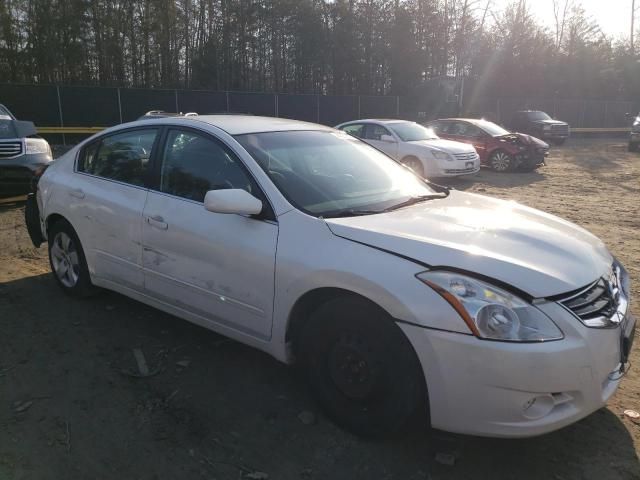 2010 Nissan Altima Base