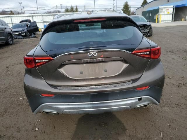 2017 Infiniti QX30 Base