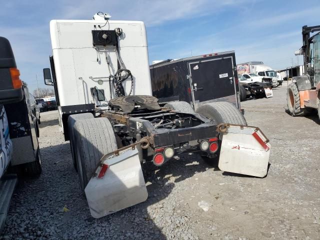 2015 Peterbilt 579