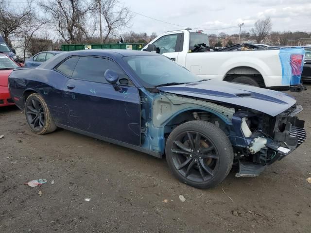 2016 Dodge Challenger SXT