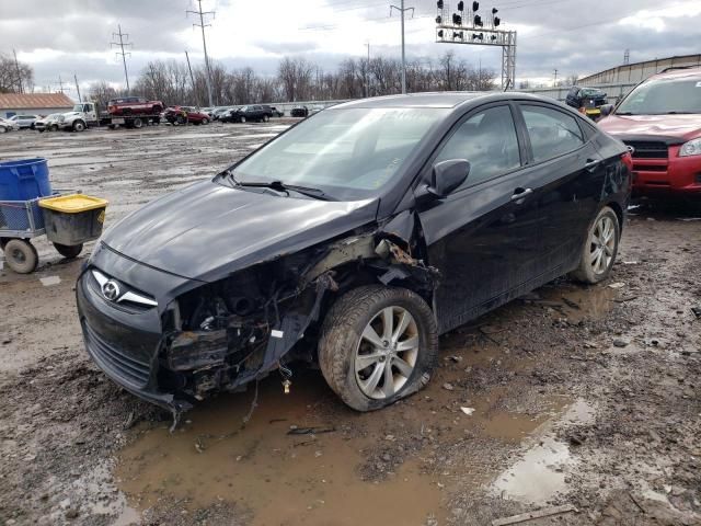 2013 Hyundai Accent GLS