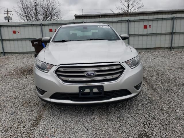 2017 Ford Taurus SEL