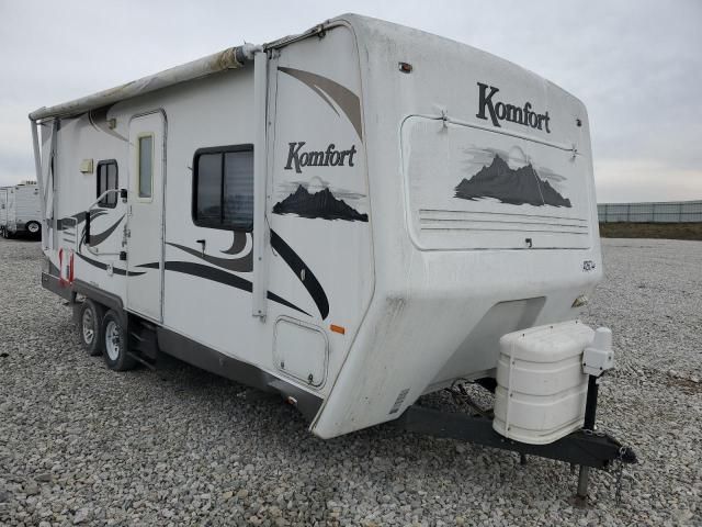 2009 Komfort Travel Trailer