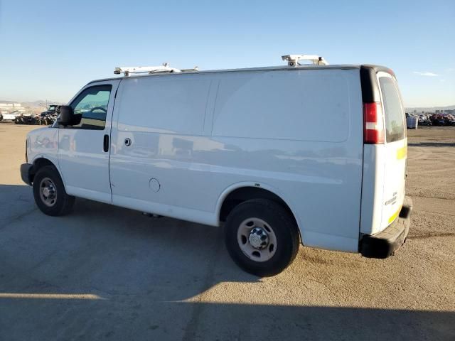 2013 Chevrolet Express G2500