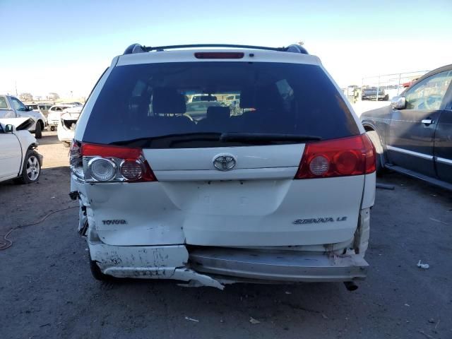 2009 Toyota Sienna CE