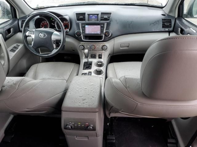 2013 Toyota Highlander Base