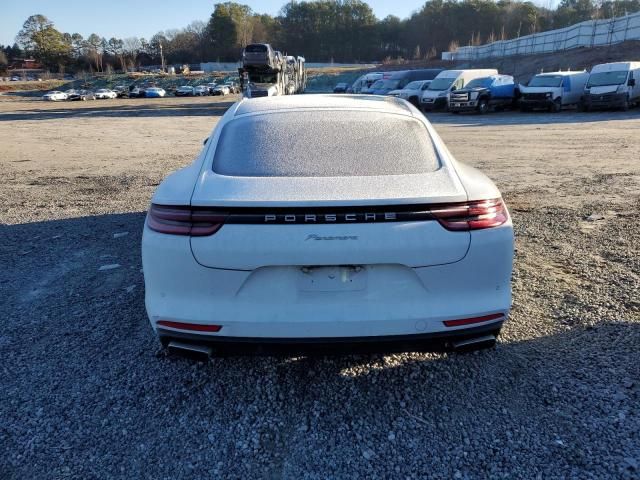 2018 Porsche Panamera 4