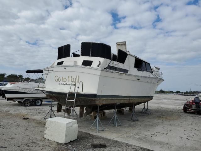 1982 Silverton Boat