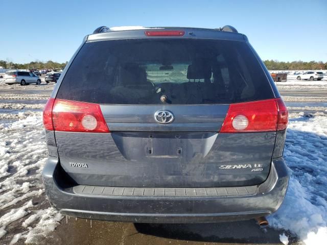 2010 Toyota Sienna LE