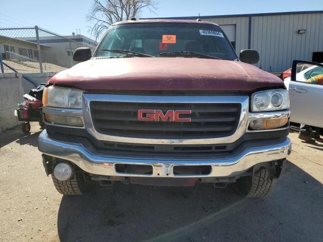 2004 GMC Sierra K2500 Heavy Duty