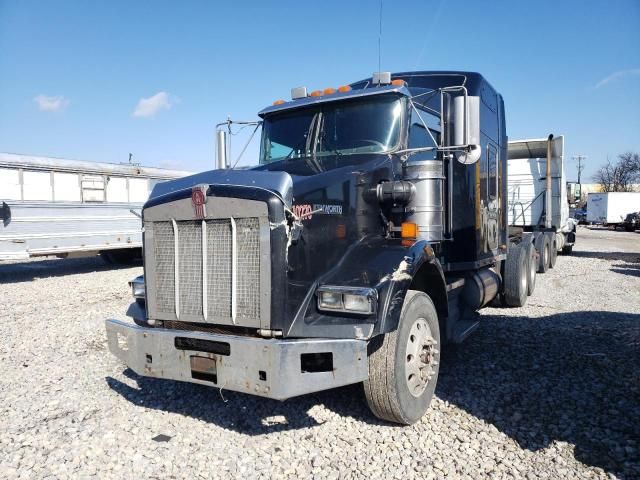 2005 Kenworth Construction T800