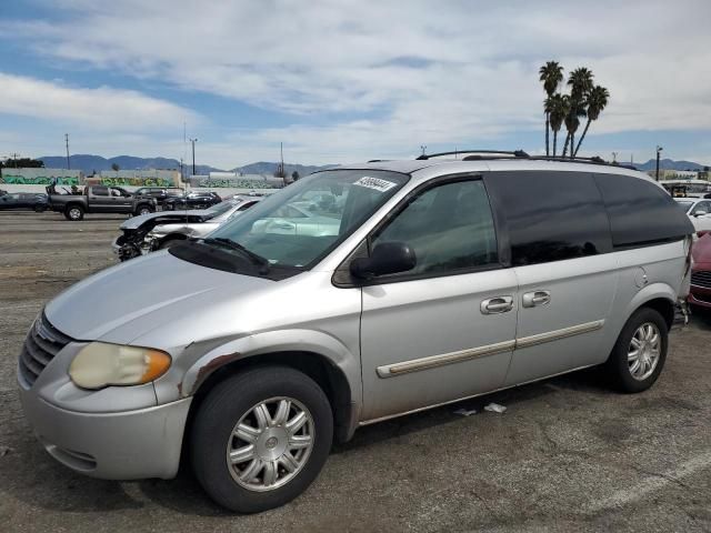 2006 Chrysler Town & Country Touring