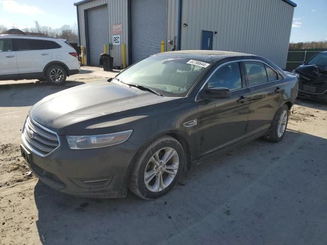 2013 Ford Taurus SEL