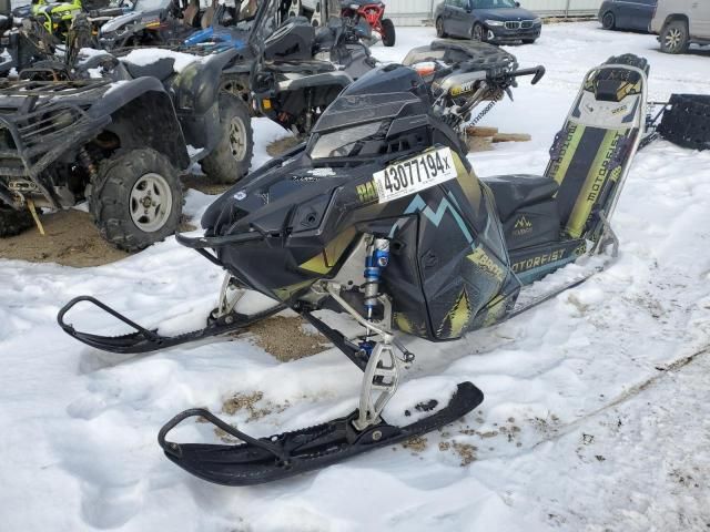 2022 Polaris Snowmobile