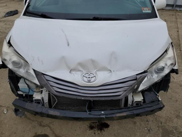 2015 Toyota Sienna XLE