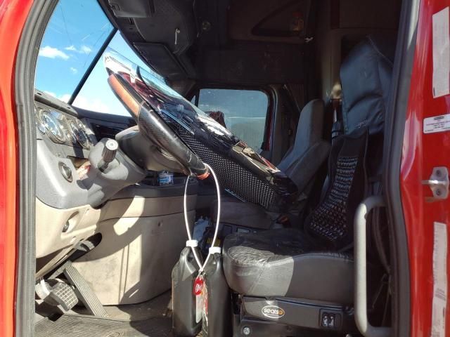 2015 Freightliner Cascadia 125