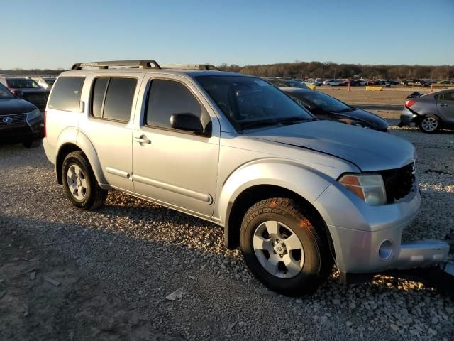 2006 Nissan Pathfinder LE