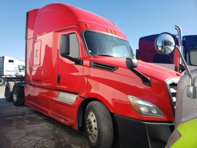 2019 Freightliner Cascadia 126