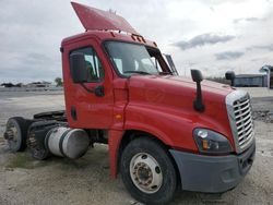 Salvage trucks for sale at New Orleans, LA auction: 2015 Freightliner Cascadia 125