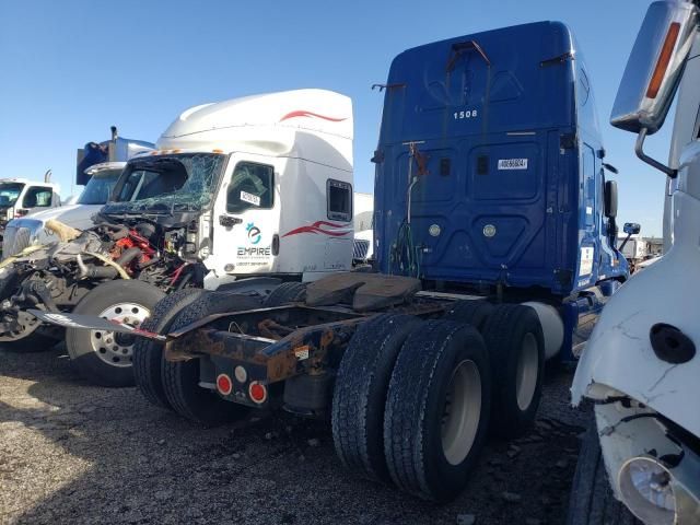 2011 Freightliner Cascadia 125