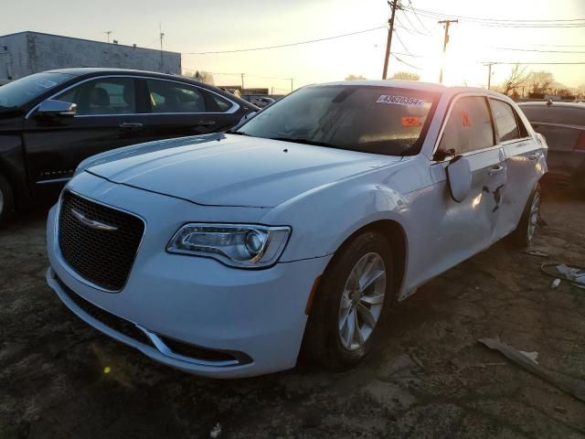 2015 Chrysler 300 Limited