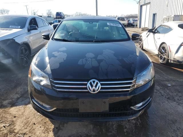 2014 Volkswagen Passat SEL