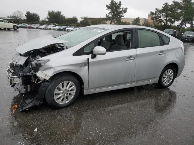 2014 Toyota Prius PLUG-IN