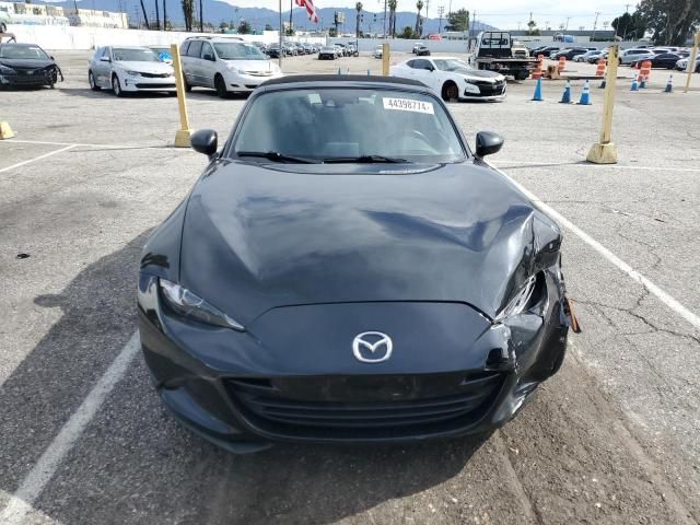 2016 Mazda MX-5 Miata Grand Touring